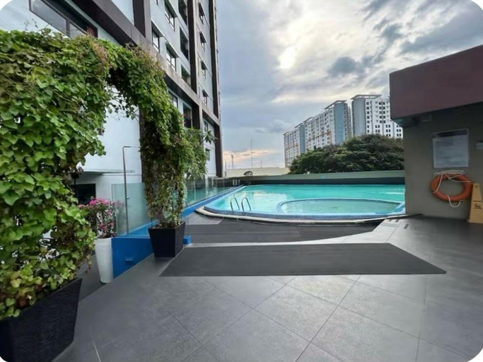 Sport & Beauty, Atria Residences Gading Serpong with 55 inch TV by Alvino Fuji, Tangerang
