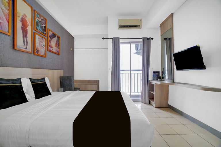 Others 3, Collection O Expressia Stay, South Tangerang
