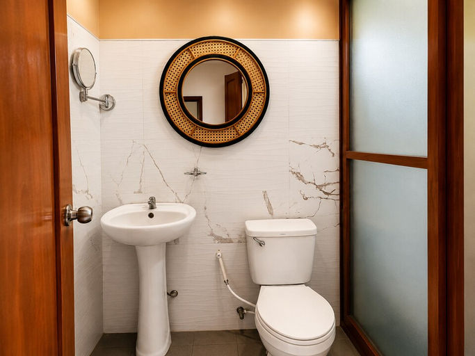Bathroom, Palette Lifestyle Pangnao Resort Bohol, Panglao