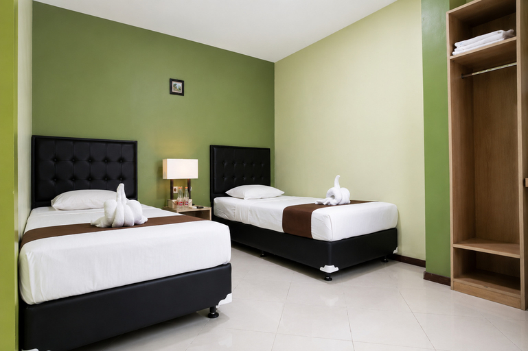 Dgria Hotel Syariah Room Type - Superior Room