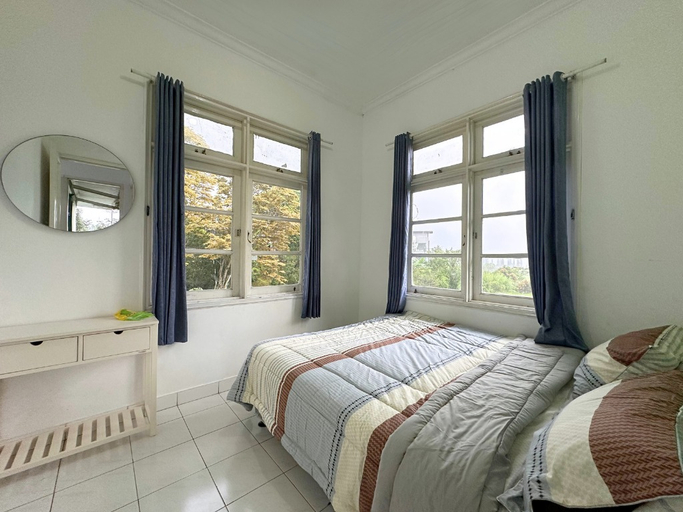 Bedroom 3, Villa Hasha Puncak 5BR with Private Pool, Cianjur