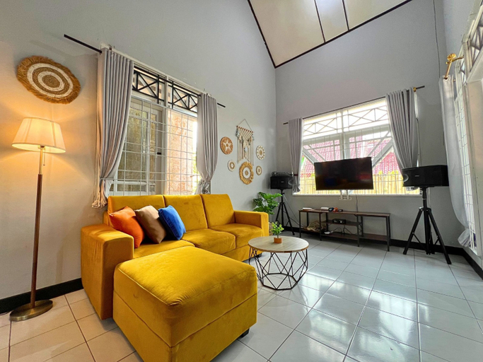 Others 5, Villa Doi Puncak 2BR With Private Pool & Karoeke, Bogor