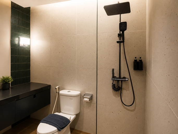 Bathroom 5, Summerday Hotel, Banjarbaru