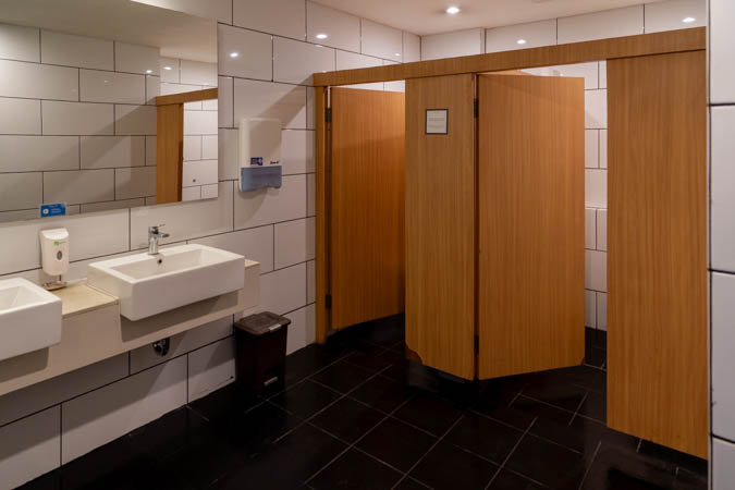 Bathroom 3, Kalya Hotel Bandung Dago, Bandung