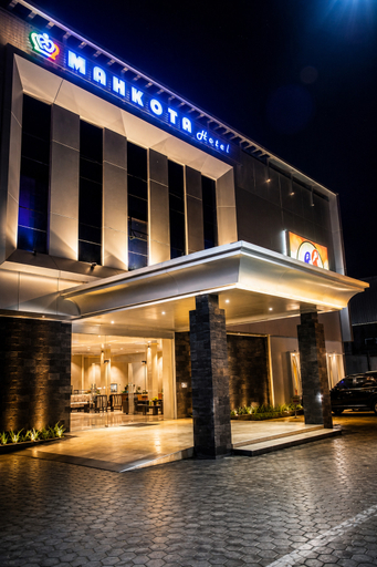 Exterior & Views 4, Mahkota Hotel, Banyuwangi