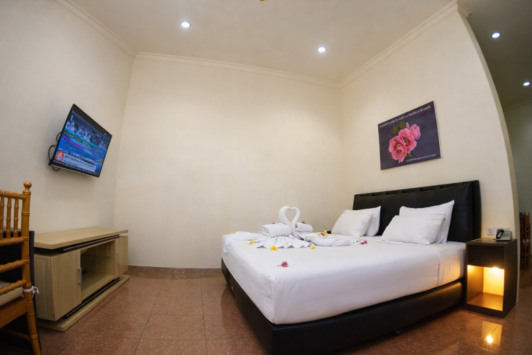 Bedroom 5, Mahkota Hotel, Banyuwangi