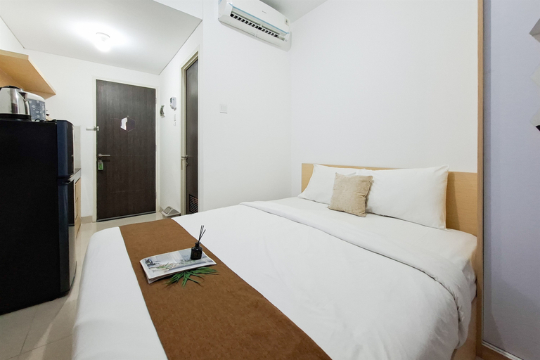 Bedroom 4, Comfortable Studio at Apartment Serpong Garden By Travelio, Tangerang