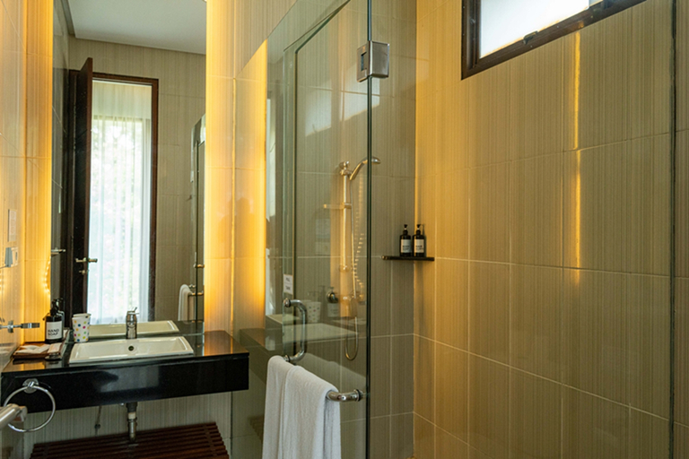 Bathroom 4, Jasmine Cozy Villa 3 Bedrooms With a Private Heated Swimming Pool and a Billiard Table, Bandung