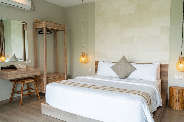 Bedroom 3, Kamala Plantation View Villa 10 Bedrooms With a Private Heated Infinity Pool and a Billiard Table, Bandung