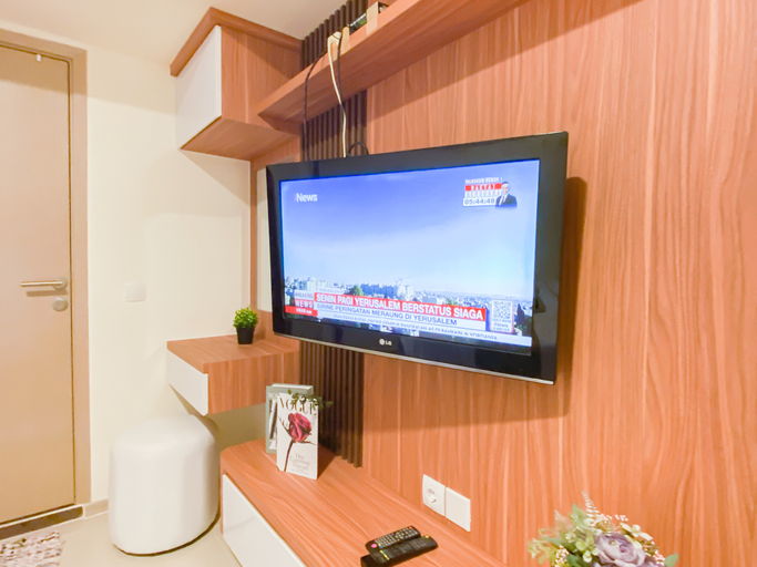 Facility 5, Homey and Warm Studio Room at Apartment Meikarta District 2 By Travelio, Cikarang