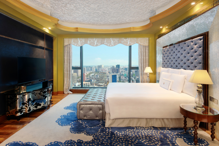 Bedroom 4, The Reverie Saigon – The Leading Hotels of the World, District 1