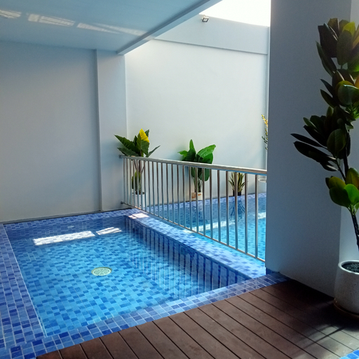 Swimming Pool 4, NH Residence Banyuraden, Sleman