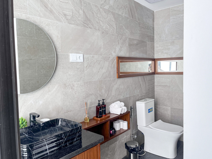 Bathroom 3, The Lavana De Mello Villa Seminyak (1 Bedroom Villa with Private Pool), Badung