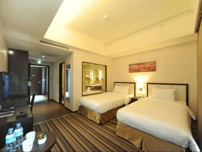 Bedroom 3, F Hotel Hualien, Hualien