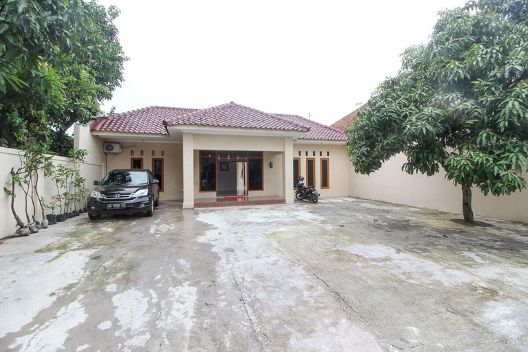Others 4, RedDoorz near Sheikh Zayed Surakarta, Solo