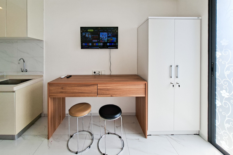 Facility, Cozy Strategic Studio Room at Apartment Sky House BSD By Travelio, South Tangerang