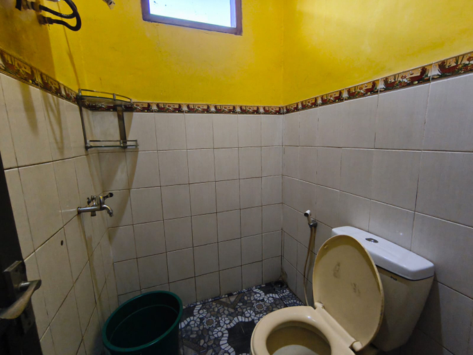 Bathroom 5, Cozzy Villa Orange Pangalengan, Bandung