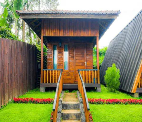 Exterior 5, Cozzy Villa Hajeka, Bandung