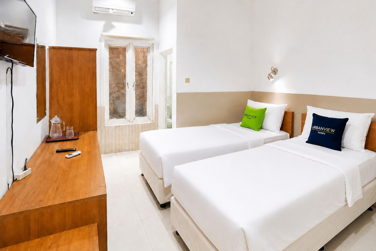 Others 2, Urbanview Hotel RDN Oasis Cisarua by RedDoorz, Bogor