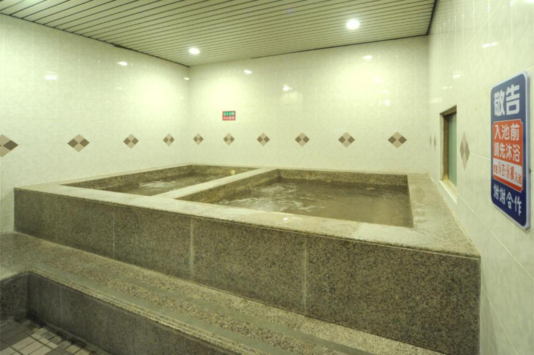 Bathroom 4, Kenting Holiday Hotel, Pingtung
