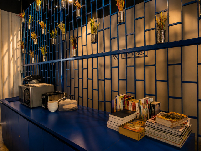 Food & Drinks 5, Loftel Station Hostel, Bang Rak