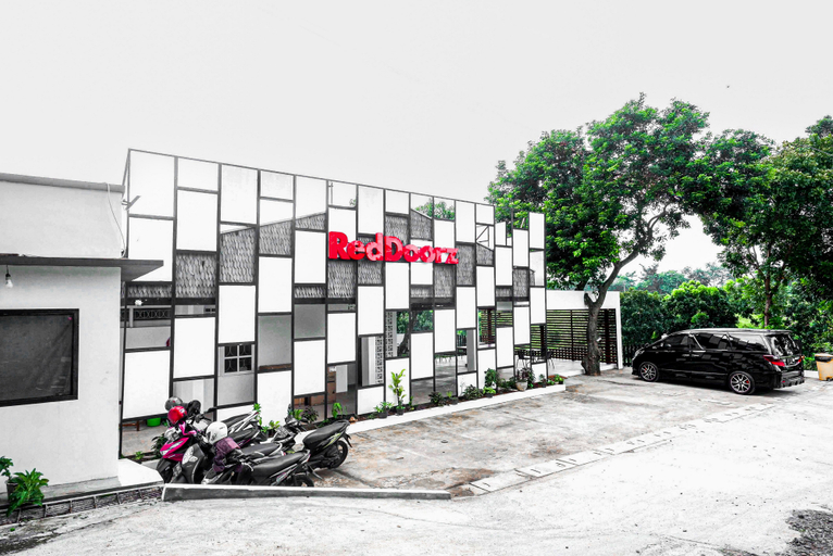 Others 2, RedDoorz near Bukitsari Semarang, Semarang