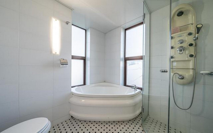 Bathroom 5, Yangyang Mobydick Hotel, Yangyang