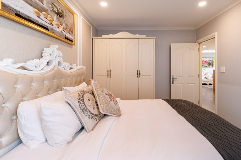 Bedroom 3, Luminous - Leman Luxury Apartments, District 3