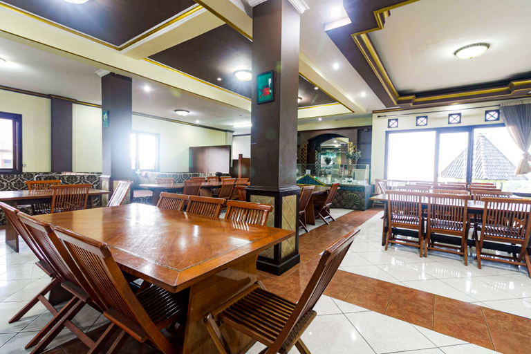 Food & Drinks, RedDoorz Syariah @ Cipanas, Bogor