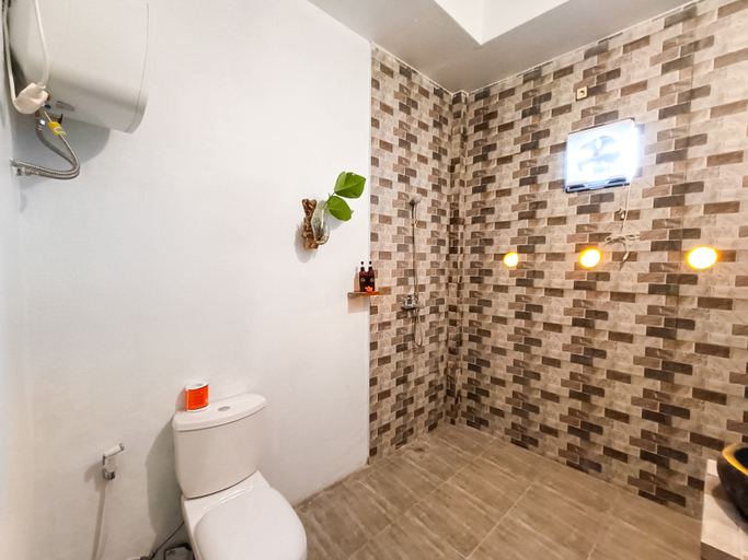 Bathroom 5, Nobody Inn Bali, Gianyar