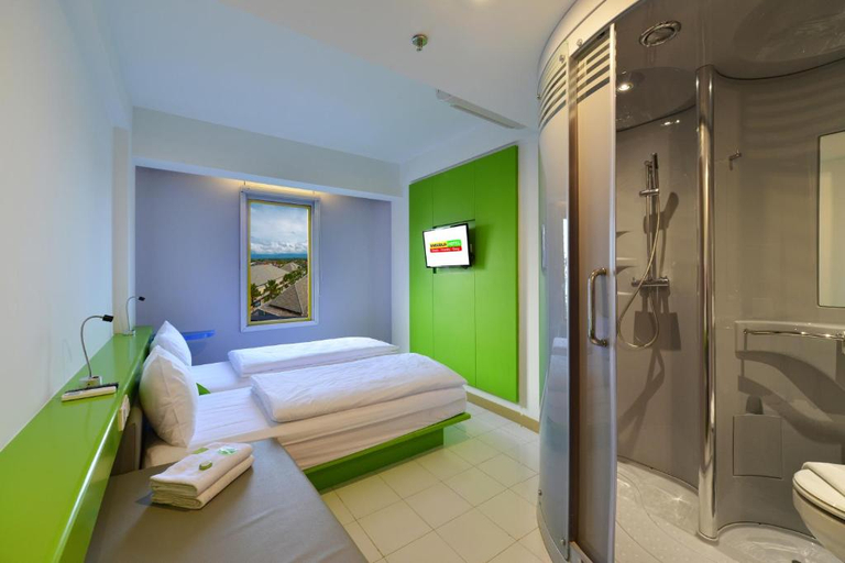 Bedroom 3, Grand Singaraja Beach Hotel, Buleleng
