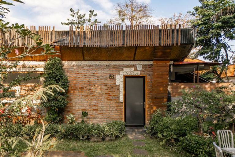 Exterior 4, Vande Guest House, Badung
