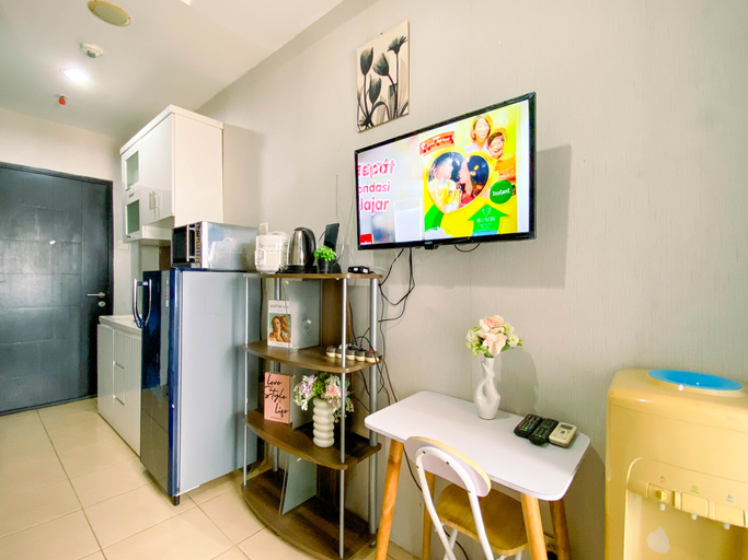 Facility 4, Warm Minimalist Studio at Apartment Belmont Residence Puri By Travelio, Jakarta Barat