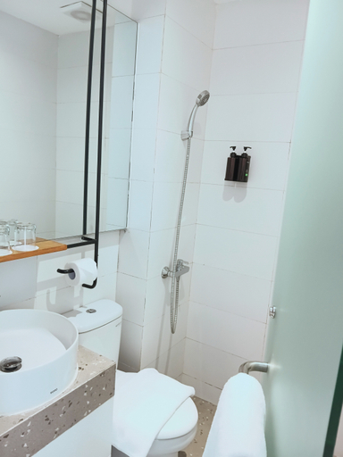 Bathroom 5, True Blue Muraku Residence Setiabudi Jakarta, Jakarta Selatan