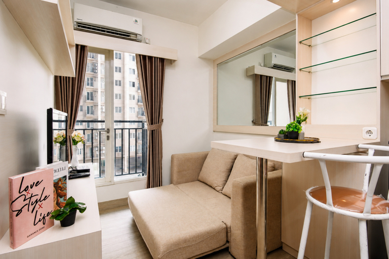 Living Room 2, Warm and Homey 2BR Apartment Podomoro Golf View By Travelio, Bogor