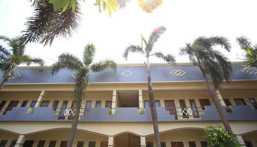 Exterior & Views, RedDoorz Plus @ Karet Pedurenan 3, South Jakarta