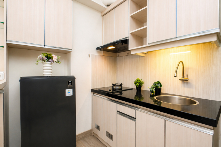 Others 5, Warm and Homey 2BR Apartment Podomoro Golf View By Travelio, Bogor