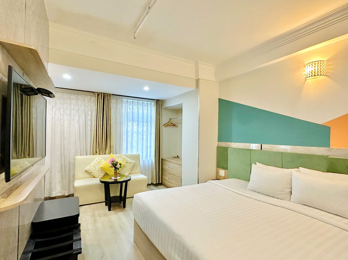 Sunrise Central Hotel Room Type - Premier Double with window Sunrise Central Hotel Room Type - Premier Double with window