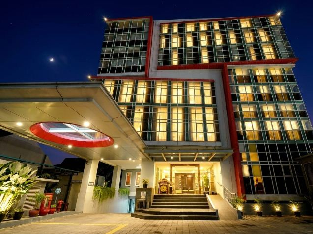 Exterior & Views 4, Atrium Premiere Hotel Yogyakarta Ambarukmo, Sleman
