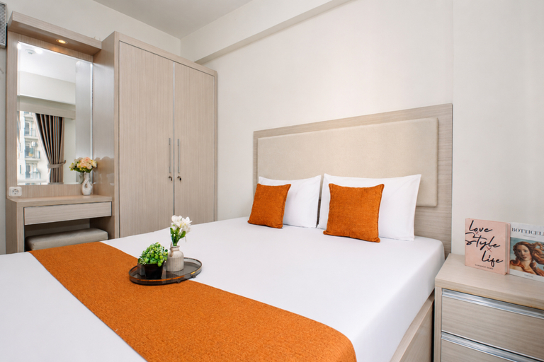 Bedroom 4, Warm and Homey 2BR Apartment Podomoro Golf View By Travelio, Bogor