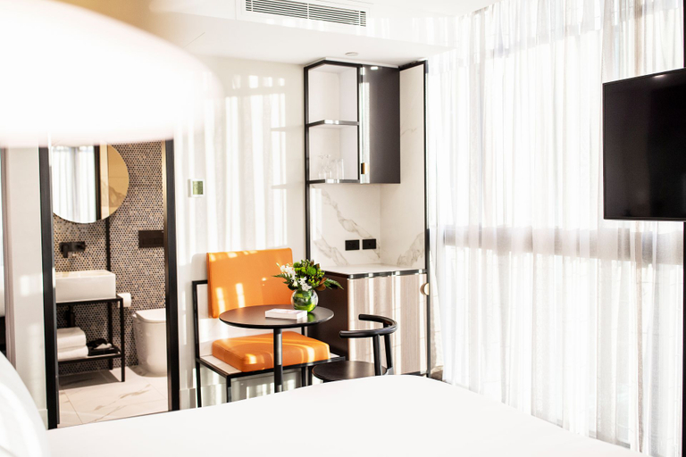 Bedroom 4, Brady Hotels Jones Lane, Melbourne