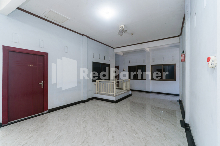 Others 4, Wisma Kartini 2 Syariah near Suncity Mall Sidoarjo RedPartner, Sidoarjo