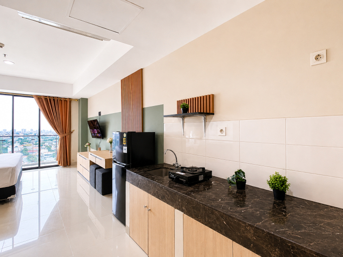Living Room 4, Fully Furnished Studio Apartment Nine Residence By Travelio, Jakarta Selatan