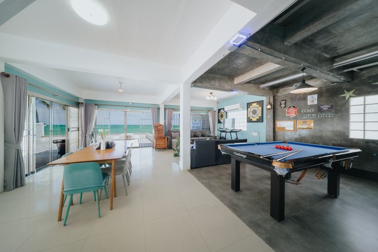 Food & Drinks, Gao Bee One Beachfront Pool Villa, Ban Chang