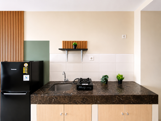 Living Room 3, Fully Furnished Studio Apartment Nine Residence By Travelio, Jakarta Selatan