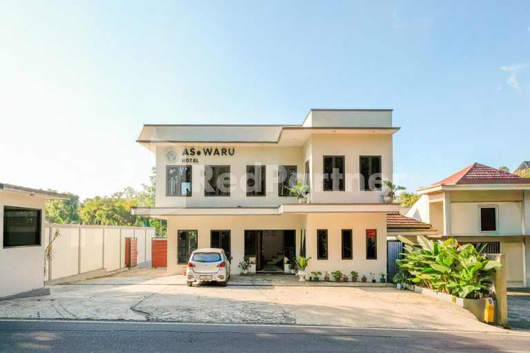 Others 3, As Waru Hotel RedPartner, Salatiga