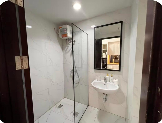 Bathroom 5, Veluna Studio Corner @ Casa De Parco, ICE, AEONmall, Tangerang