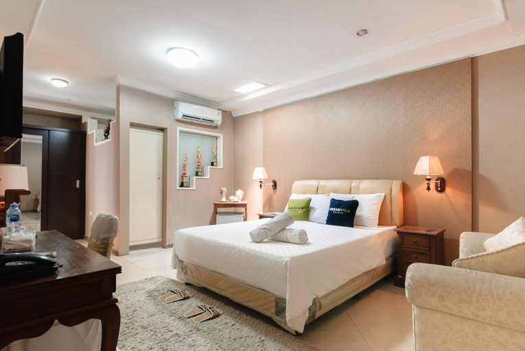 Bedroom 2, Urbanview de’ Dharmawangsa Suite Hotel, South Jakarta