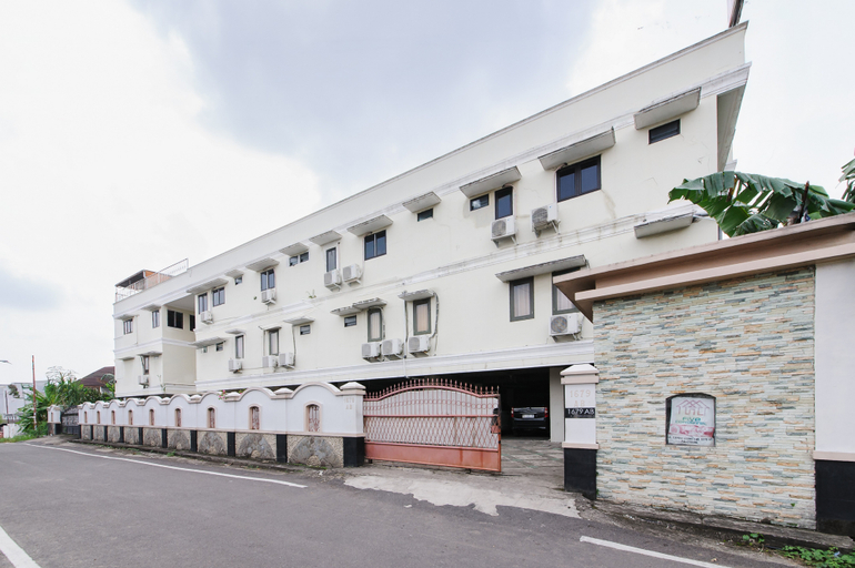 Exterior & Views 2, RedDoorz near Palembang Trade Center 3, Palembang