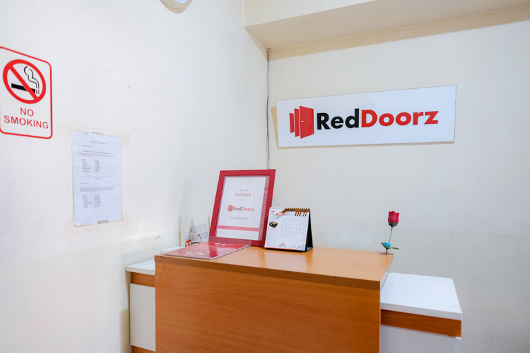 Others 4, RedDoorz @ Jalan Biak Roxy Jakarta, Central Jakarta